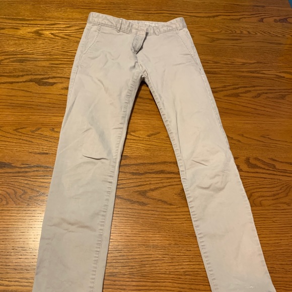 Gap - Picture 2 of 3